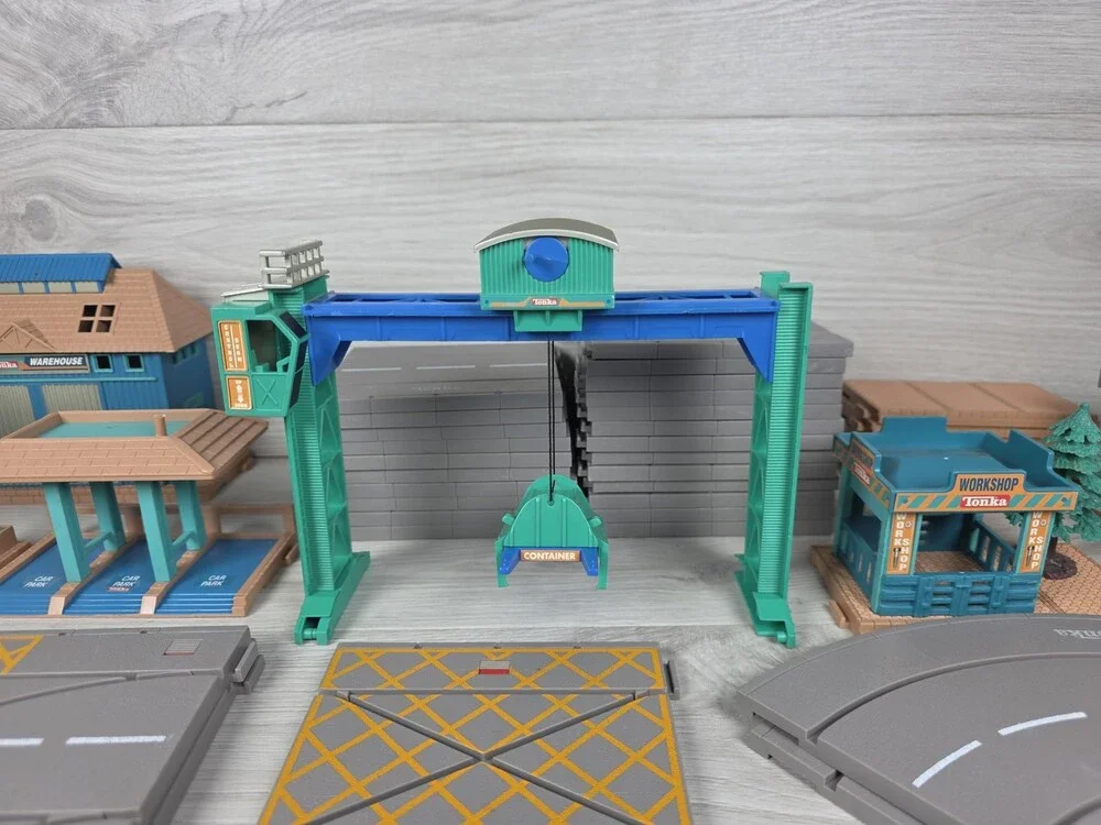 Kent Toys tonka playset